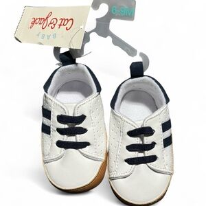 Bundle 2pairs of size 6-9m Cat & Jack Baby Shoes in White and Navy with Tan Sole